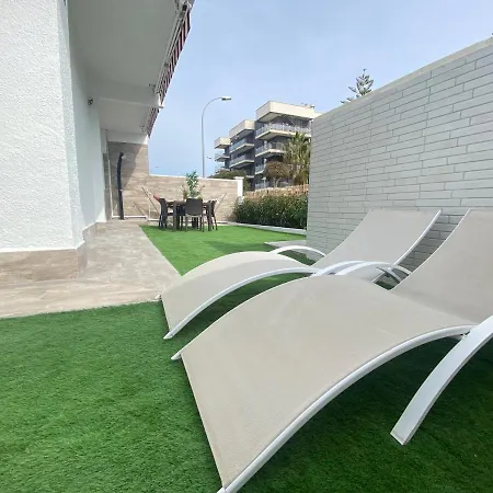 Solcavet 2 Con Jardin Y Vistas Mar Feriehus